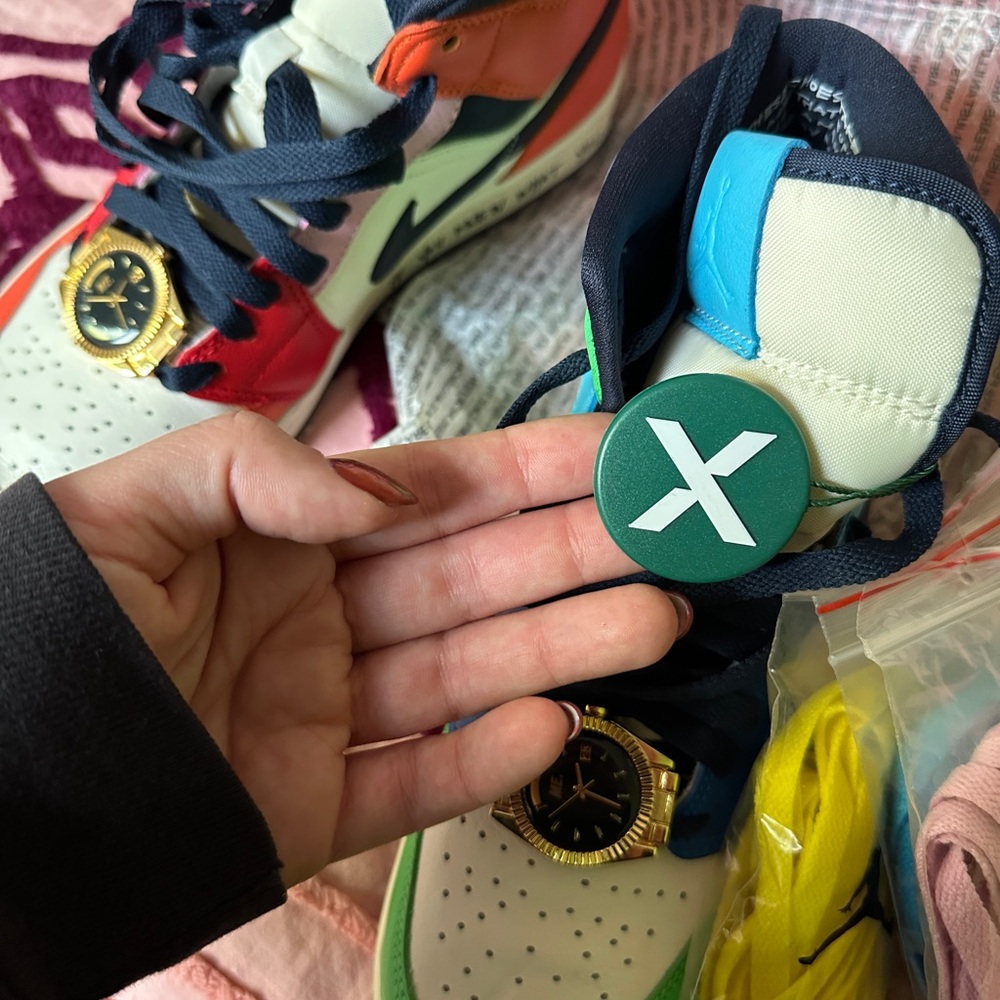 Air Jordan 1 Mid Fearless Melody Ehsani Size 9 Womens CQ7629100 StockX Verified - Picture 3 of 6